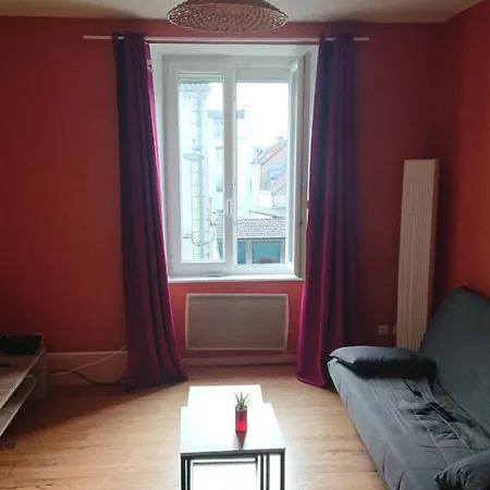 Le Thiers Apartment *
